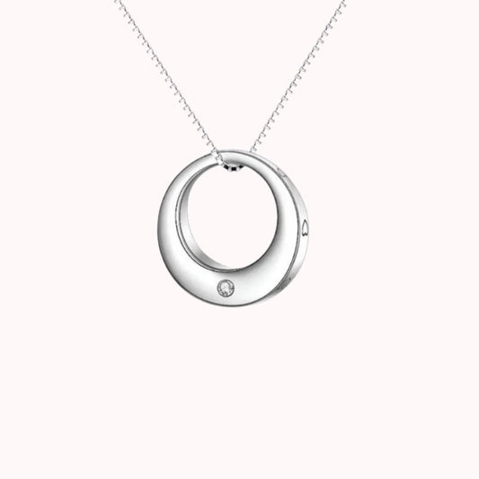 Lunara Oval Pendant in Sterling Silver
